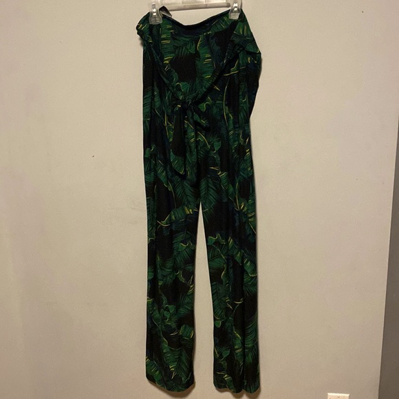 BN: Guess Hot Tropics Palm wide foot pants - Picture 1 of 3